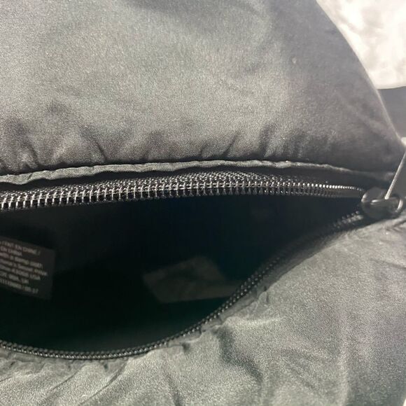 Victoria Secret Pineapple Cooler Bag - Picture 6 of 7